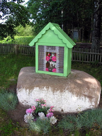 Vaizdas:Kalniskiu kapines1.MKE.2007-07-21.jpg