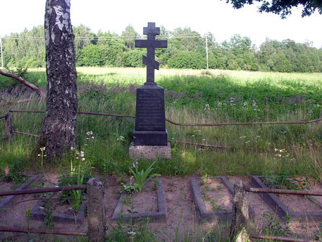 Vaizdas:Plinksiu antrosios kapines2.MKE.2007-07-21.jpg