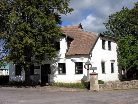 Vaizdas:Satrijos Raganos muziejus.MKE.2006-09-09.jpg