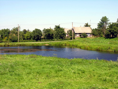 Vaizdas:Zemales Itvenkinys.MKE.2007-08-10.jpg