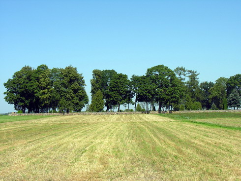 Vaizdas:Zemales kapines2.MKE.2007-08-10.jpg