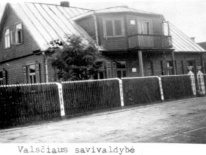 0011B Pan A Indrulis Vinjete.MKE.jpg