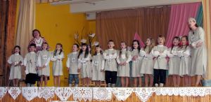 Buratinas. Folk. MKE.jpg