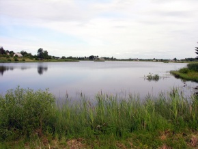 Kalnijų tvenkinys iš vakarų pusės