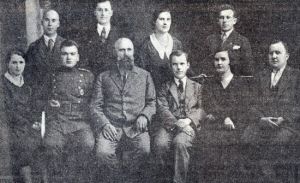 Mazeikiu apskr. virsininkoistaigos tarnautojai 1930 m..jpg