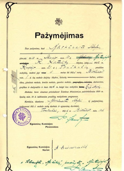 Vaizdas:Troskuciu prad. m-klos pazymejimas 1926 m..jpg