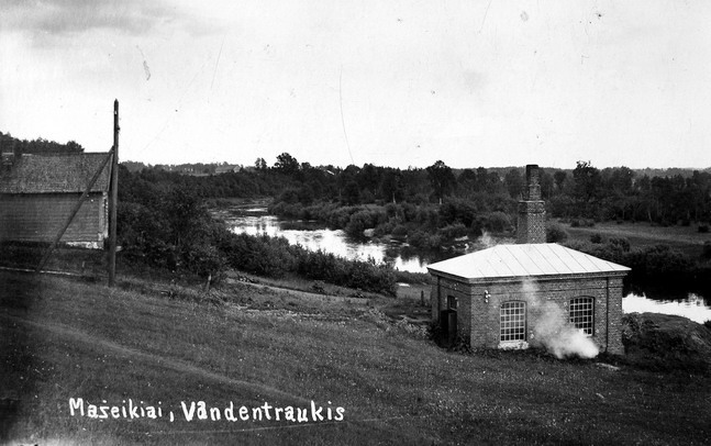 Vaizdas:Mazeikiu vandentiekis1.MKE.jpg