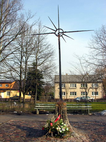 Vaizdas:Nepriklausomybes aikste.MKE.207-03-08.jpg