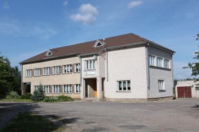 Buknaiciu pagrindine mokykla.MKE.2010-07-05.jpg